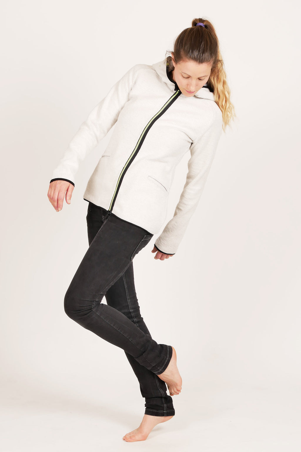 AGOYA REVERSIBLE HOODIE